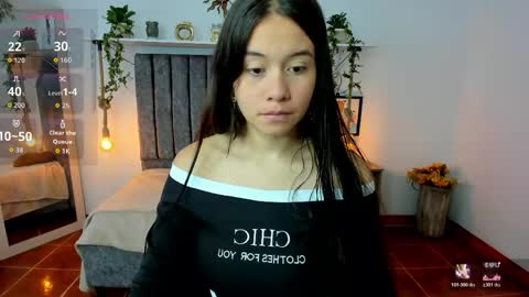 im_tulipan online show from May 22, 8:14 pm