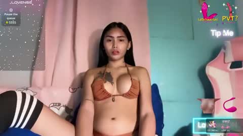 Ms. M online show from April 8, 4:56 am