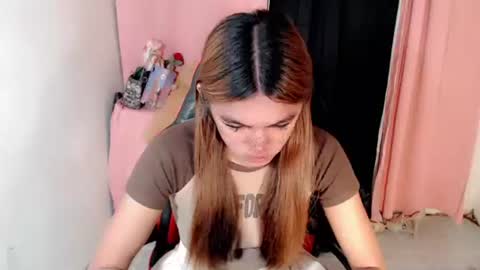 im_yourfairyannaxx online show from March 21, 3:44 am