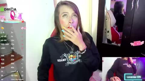 Snapshot of im_yoursweetlisa chatting on November 16, 10:04 pm Lisa Hyga online show from November 16, 10:04 pm