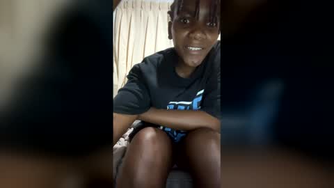 Snapshot of imanizuri chatting on February 15, 11:56 pm imanizuri online show from February 15, 11:56 pm