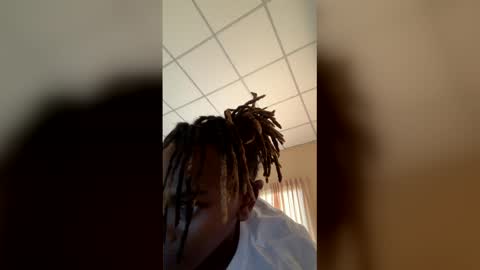 Snapshot of imanizuri chatting on February 17, 1:24 am imanizuri online show from February 17, 1:24 am