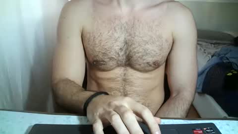 Snapshot of imfranky10 chatting on February 10, 3:53 pm frank online show from February 10, 3:53 pm
