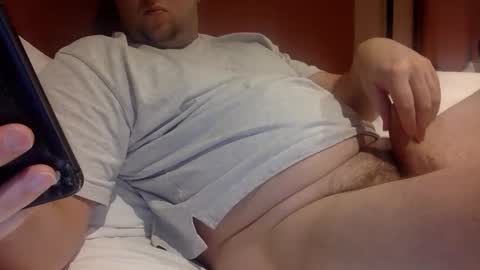 imhereforyou12345 online show from April 16, 4:57 am