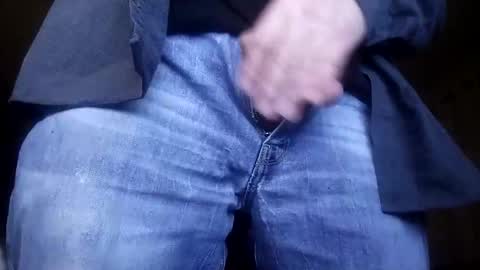 Snapshot of iminyourroom chatting on December 7, 9:39 am Iminyourroom online show from December 7, 9:39 am