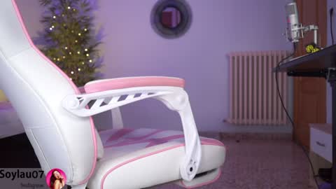 imjess_ online show from December 19, 4:13 am