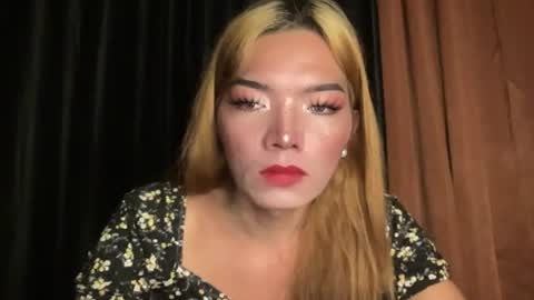 Mika online show from April 10, 7:24 am