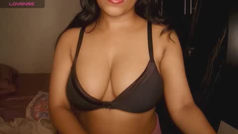 ROSE online show from October 15, 6:41 pm