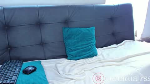Nadia online show from June 21, 3:03 pm