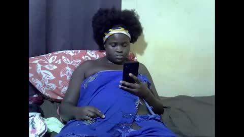 impress_ivy online show from October 17, 2:52 pm