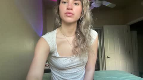 Snapshot of imrubyy chatting on January 14, 6:17 pm RUBYY 3 online show from January 14, 6:17 pm