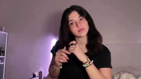 Snapshot of imrubyy chatting on March 1, 6:32 pm RUBYY 3 online show from March 1, 6:32 pm