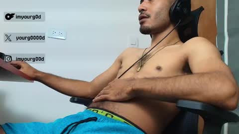 Daniel   thumb up me please its important Im new INDEPENDENT MODEL online show from January 11, 8:19 am