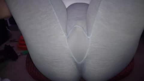 imyourslutbabyy online show from April 4, 2:43 am