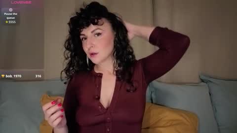 Snapshot of inakush chatting on November 11, 2:11 am Ina Kush online show from November 11, 2:11 am