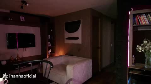 Snapshot of inannadelmar chatting on June 1, 11:56 am Inanna del Mar online show from June 1, 11:56 am