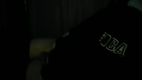 Snapshot of incognito4mon3y chatting on January 4, 1:42 am incognito4mon3y online show from January 4, 1:42 am