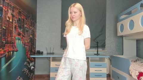 Masha online show from April 4, 4:37 pm