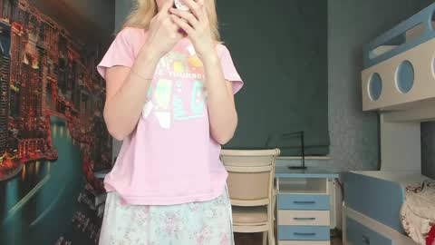 Masha online show from April 7, 7:14 pm