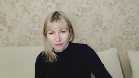 incredible_ariela online show from January 6, 10:02 am