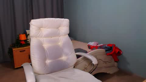 incredible_ariela online show from January 30, 4:13 pm