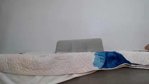 Snapshot of increible_della chatting on January 18, 5:15 pm Della online show from January 18, 5:15 pm