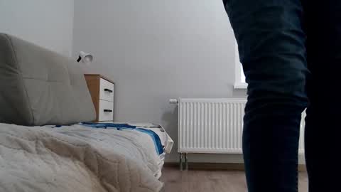 Snapshot of increible_della chatting on February 1, 10:48 am Della online show from February 1, 10:48 am