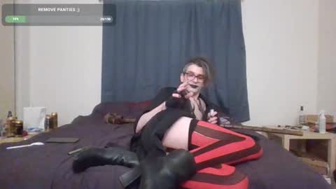 Incubussy X online show from February 11, 10:59 am