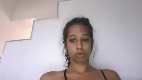 Snapshot of indanbella19 chatting on April 19, 6:13 am indanbella19 online show from April 19, 6:13 am