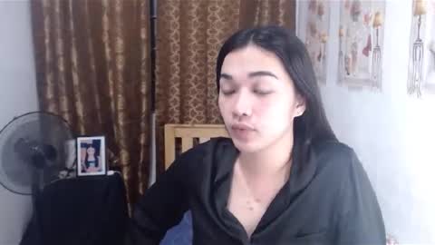 Snapshot of indestructabletrixie chatting on January 22, 8:59 pm indestructabletrixie online show from January 22, 8:59 pm