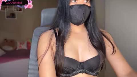 Ayesha online show from February 22, 8:18 pm