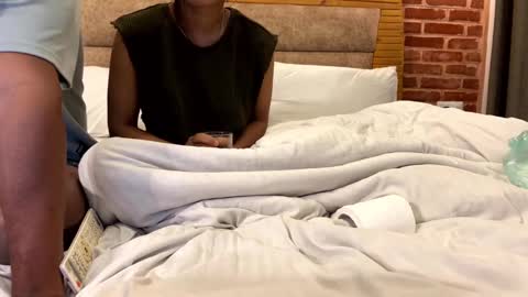 Snapshot of indian_couple247 chatting on March 11, 5:05 am new indian couple online show from March 11, 5:05 am