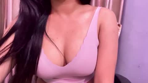 Snapshot of indian_dollneenu chatting on May 24, 5:07 pm indain dollmeenu online show from May 24, 5:07 pm