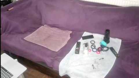 indian_exhibitionist online show from February 28, 11:28 pm