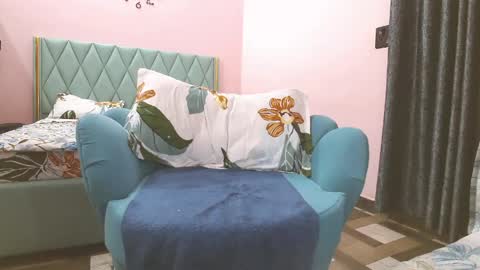 Parul online show from June 2, 8:27 am