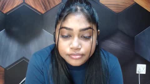 Melz online show from May 31, 6:53 am