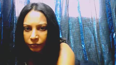 Snapshot of indian_spice_girl chatting on November 24, 6:24 am indian_spice_girl online show from November 24, 6:24 am