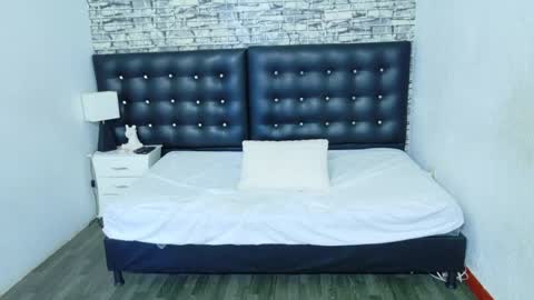 indian_whore18 online show from March 29, 5:07 am