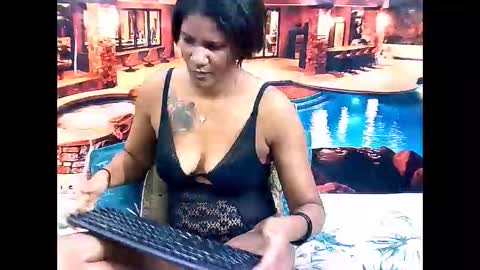indianann26 online show from May 13, 6:11 am