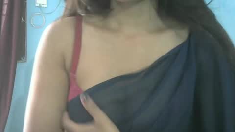 Snapshot of indiananu23 chatting on February 18, 5:53 am indiananu23 online show from February 18, 5:53 am