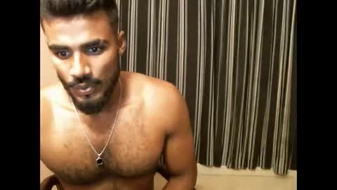 Snapshot of indianbull2023 chatting on May 9, 2:00 pm indian slim boy with big for u online show from May 9, 2:00 pm