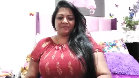 Snapshot of indiandelia chatting on January 24, 7:18 pm indiandelia online show from January 24, 7:18 pm