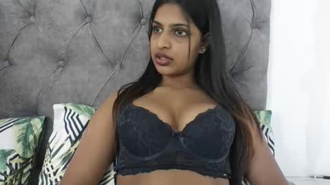 indianpandora online show from October 18, 6:48 am
