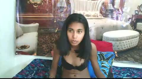 Snapshot of indianpeachglow chatting on July 11, 11:35 am Zoe online show from July 11, 11:35 am