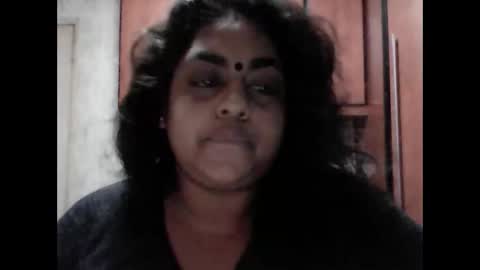 indianpooja1027 online show from September 24, 6:33 pm