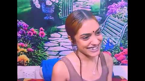 indianpretty1 online show from November 1, 7:21 am