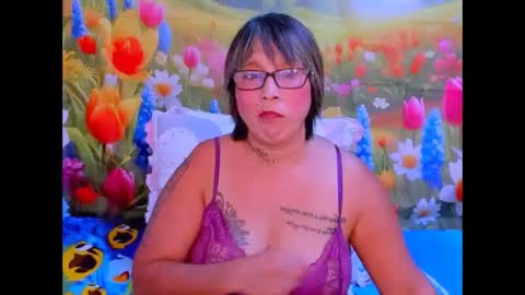 Snapshot of indianroxy07 chatting on October 10, 6:51 pm roxy online show from October 10, 6:51 pm