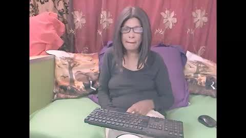 indiansaiyaara online show from September 24, 12:52 pm