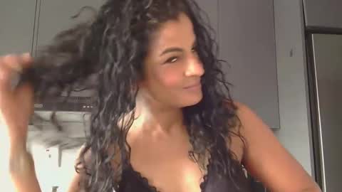 rani online show from April 15, 4:52 am