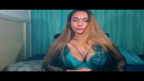Snapshot of indiansecretlove20 chatting on May 8, 8:25 pm goddess online show from May 8, 8:25 pm
